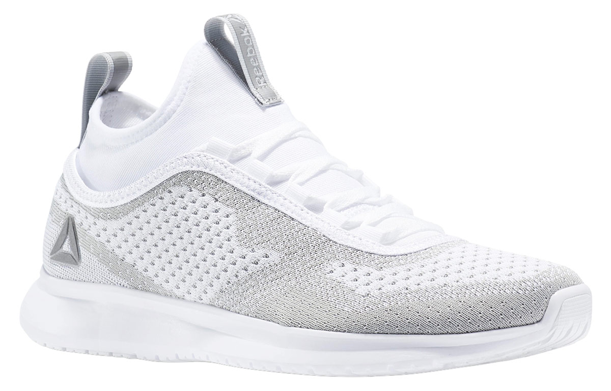 Lookbook (W) 锐步Plus Ultk 白色 BS8620