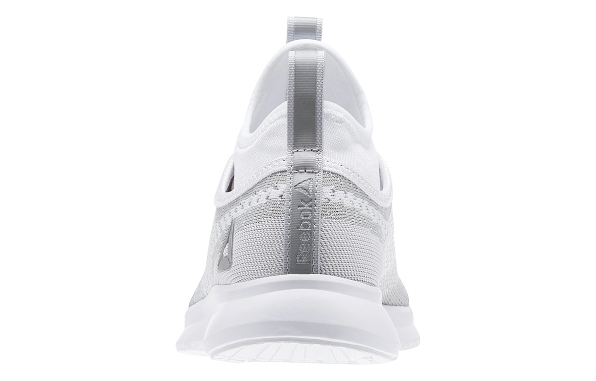 Purchase (W) 锐步Plus Ultk 白色 BS8620