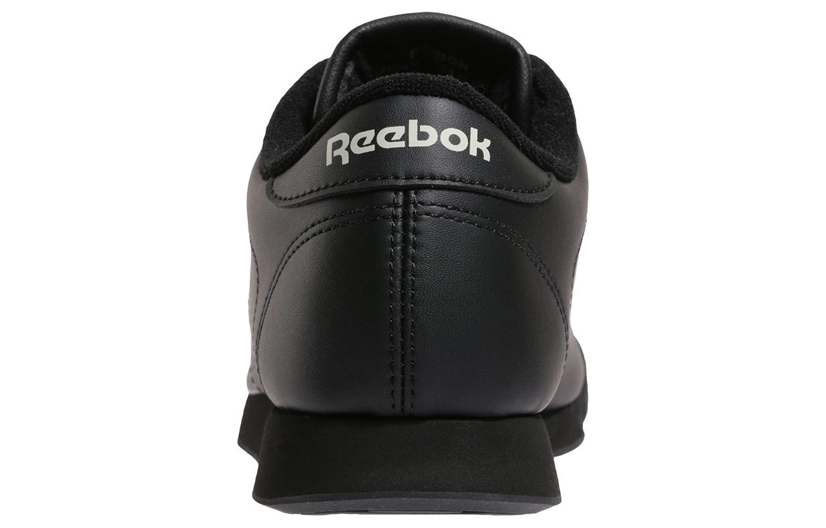 Shop (W) Reebok Princess ''Schwarz'' J95361