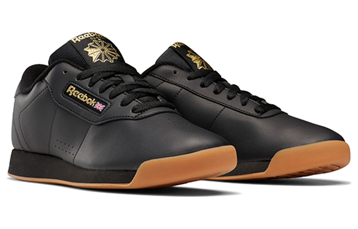 Lookbook (W) Reebok Princess ''Zwart Oranje'' BS8457