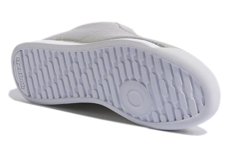 Purchase (W) Reebok Princess ''Argent à Pois'' GW8360