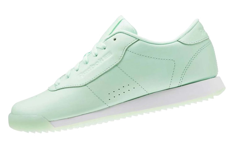 Lookbook (W) Reebok Princess Low ''Verde Comfort'' CN5150