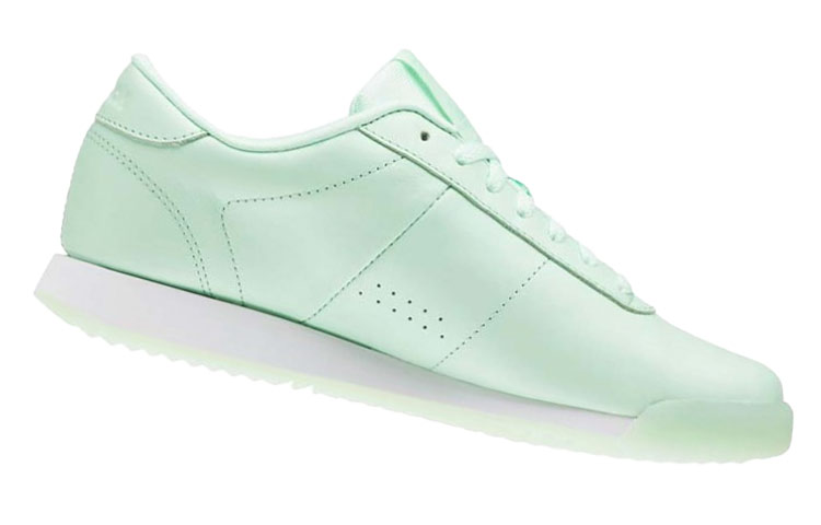 Shop (W) リーボック プリンセス 低床 「グリーンコンフォート」 CN5150