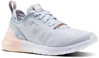 Lookbook Reebok Print Smooth Clip Ultraknit 女款 灰粉 跑鞋