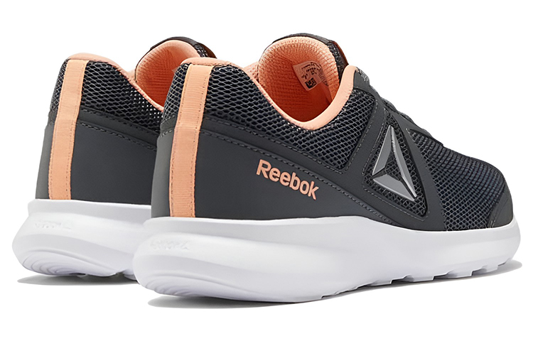 Shop (W) Reebok Quick Motion ''Cool Grey Low-Top Laufschuhe'' DV6175