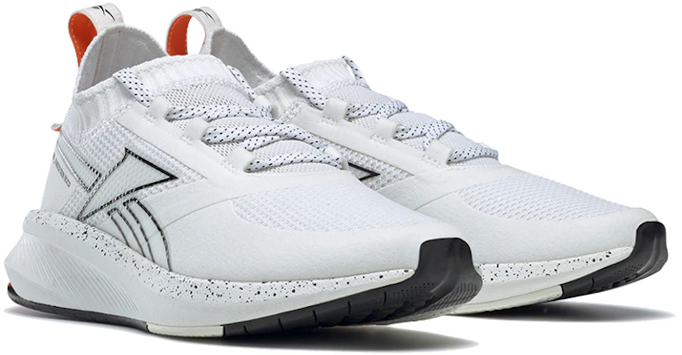 (W) Reebok Rbk Fusium Run ''Wit'' FV6227 Lookbook (W) Reebok Rbk Fusium Run ''Wit'' FV6227
