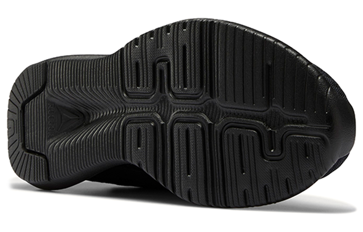 Details for (W) 锐步 Reago Essential 2 黑色运动鞋 FW8422