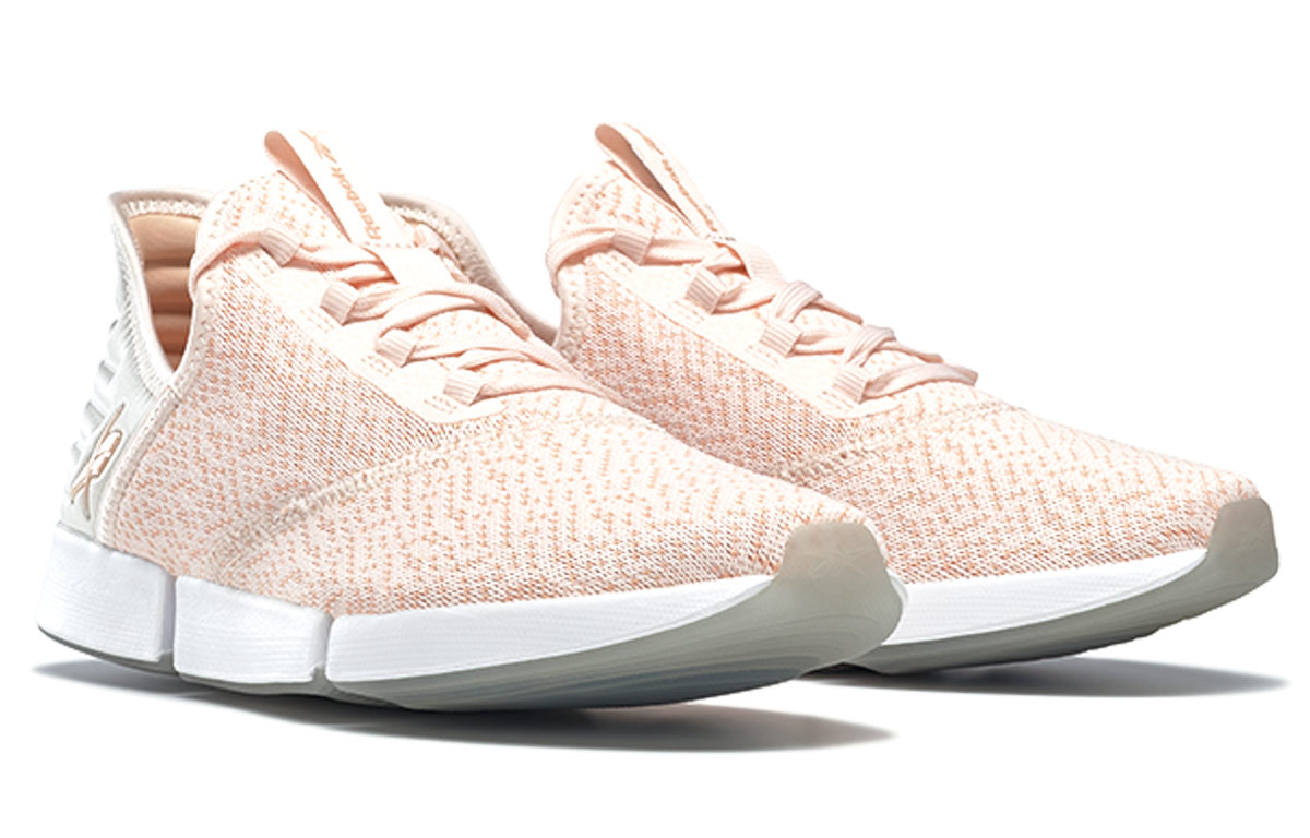 Lookbook (W) Reebok Reebokt Dailyfi Roze/Wit G57815