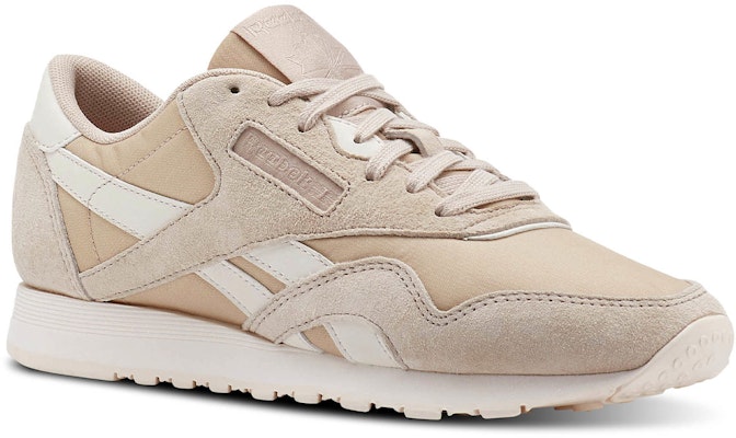 (W) Reebok Classic Nylon 'Oranye' CN2888 Lookbook (W) Reebok Classic Nylon 'Oranye' CN2888
