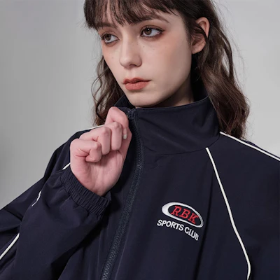 (W) Reebok 复古撞色拉链短款夹克 - 海军蓝 24SRC104WGN2 Purchase (W) Reebok 复古撞色拉链短款夹克 - 海军蓝 24SRC104WGN2