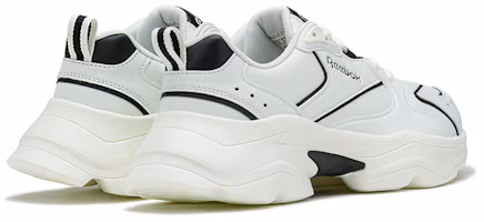Shop Reebok Royal Aadorun 黑白色 運動鞋