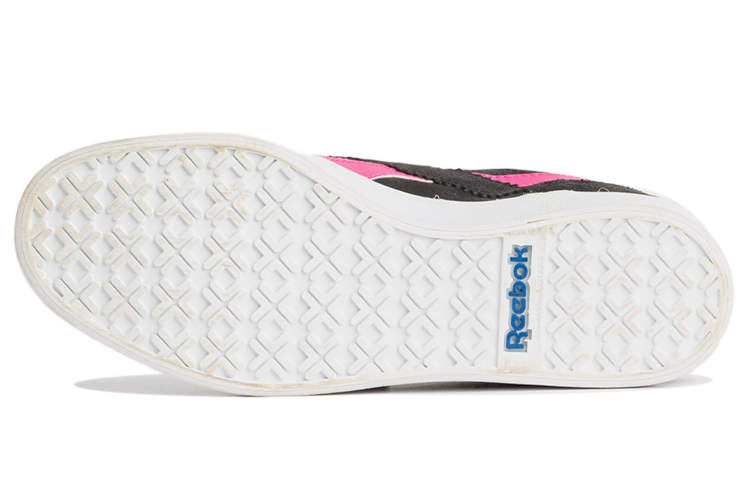 Shop (W) Reebok Royal Alperez 'Hitam Merah Jambu' M48339