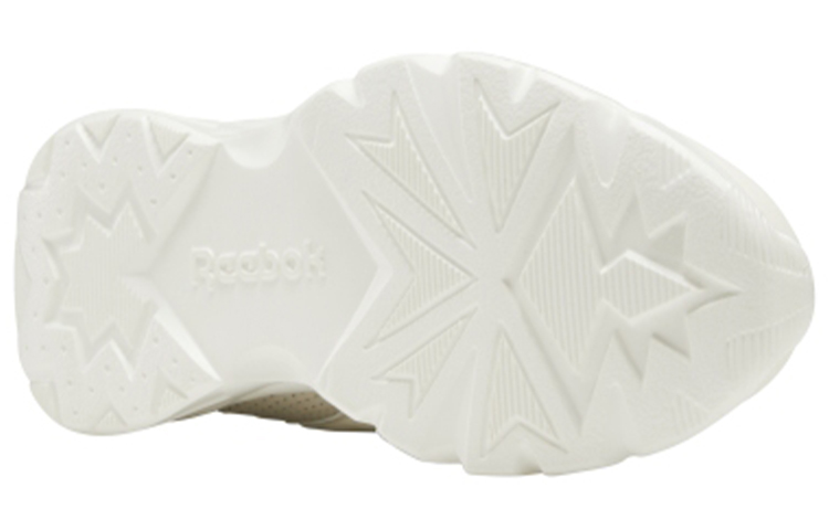 Details for (W) Reebok Royal Blaze 2.0 ''Crème y'' EH0224
