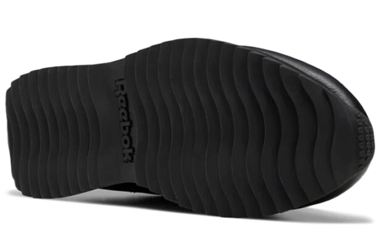 Details for (W) Reebok Royal Charm Pfm Schoenen EF7989