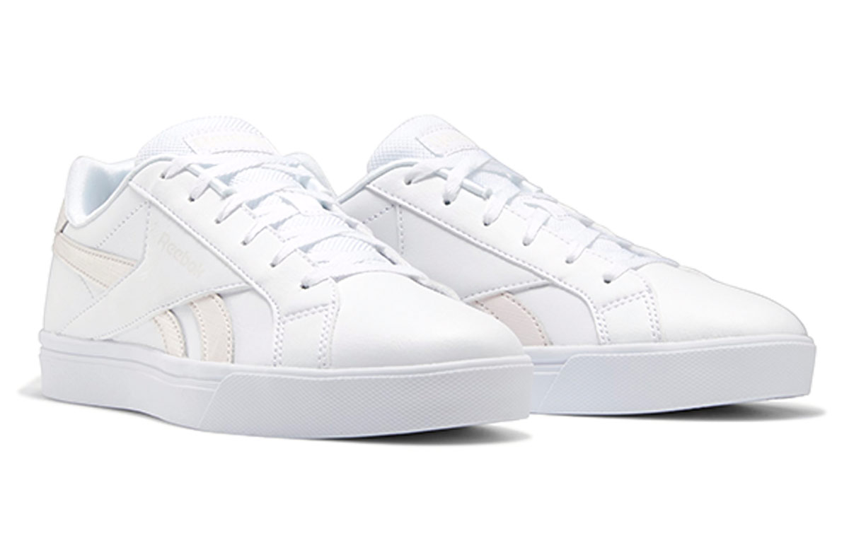Lookbook (W) Reebok Royal Complete 3 Low "Bianco" FV8253