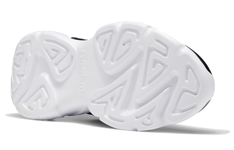 Details for (W) Reebok Royal EC Ride 4 ''Wit'' FW0934