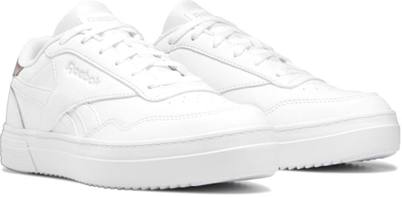 (W) Reebok Royal Techque T 'Putih Kasual' GX0466 Lookbook (W) Reebok Royal Techque T 'Putih Kasual' GX0466