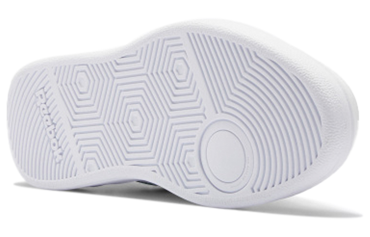 Details for (W) Reebok Royal Techque T Sepatu Putih/Hijau FW6435