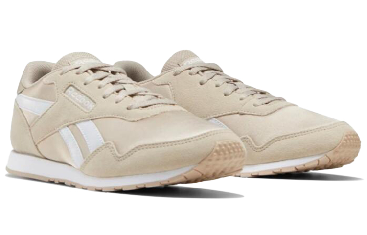 Lookbook (W) Reebok Royal Ultra Hardloopschoenen ''Roze'' EG9400