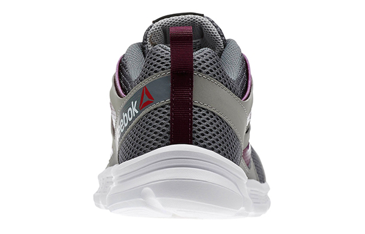 Shop (W) 锐步 Run Supreme 2.0 '灰色红色' 运动鞋 V68878