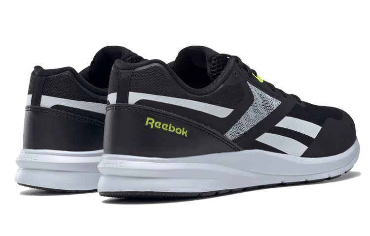 Shop (W) Reebok Runner 4.0 ''Nero Bianco'' GV8333