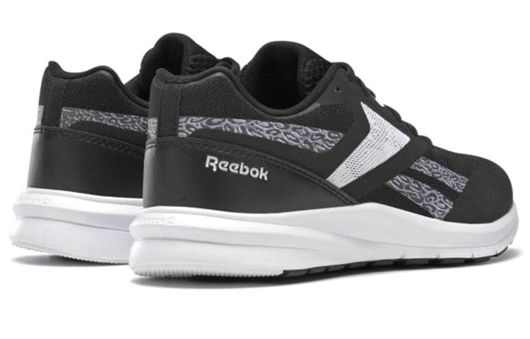 Shop (W) Reebok Runner 4.0 ''Zwart Wit'' GY3180