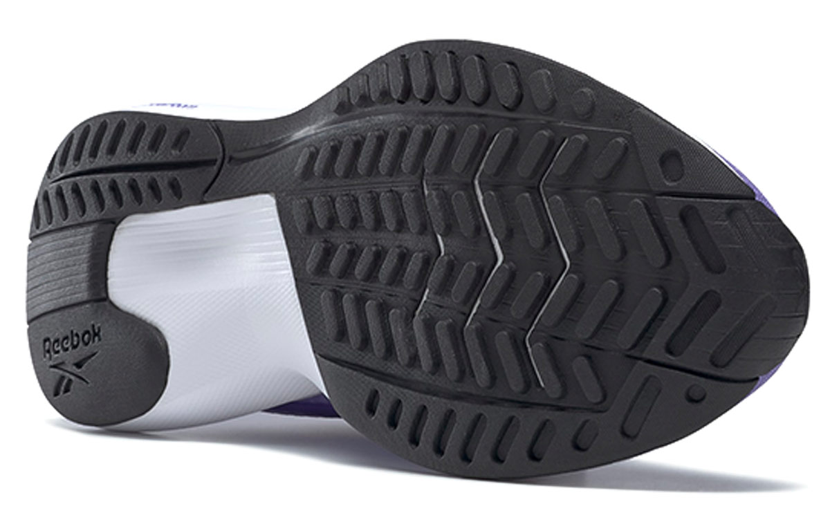 Details for (W) Reebok Runner 5 "Violet" FX1816