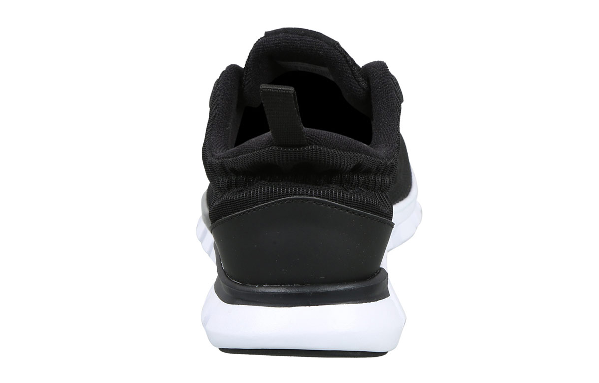 Purchase (W) Reebok Running Aim Runner 'Negro' FV9937