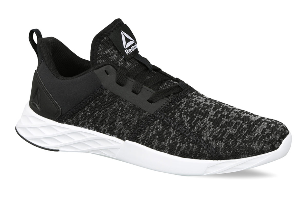 Lookbook (W) Reebok Running Astroride Strike 'Hitam Putih' CN6050