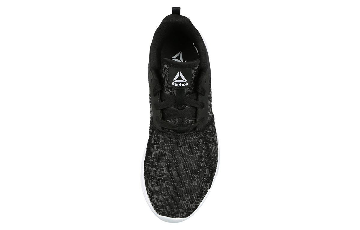 Shop (W) Reebok Running Astroride Strike 'Hitam Putih' CN6050