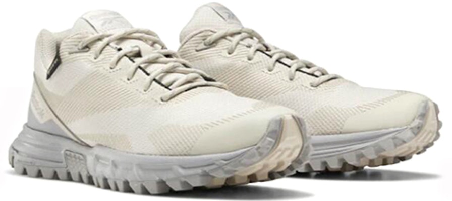 (W) Reebok Sawcut Gtx 70 Abu-Abu EF4100 Lookbook (W) Reebok Sawcut Gtx 70 Abu-Abu EF4100
