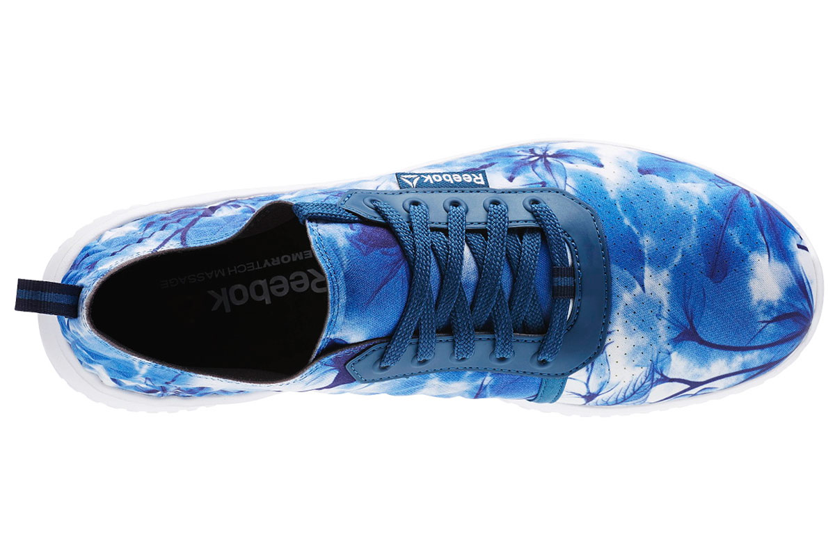 Shop (W) Reebok Skyscape Revolution Blau ''Weiß'' AR3132