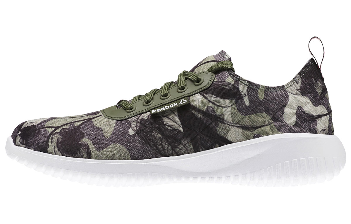 (Women) Reebok Skyscape Revolution Green AR3128