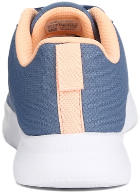 Reebok 步伐奔跑舒適抗磨損跑鞋 女性款 霧霾藍 Shop Reebok 步伐奔跑舒適抗磨損跑鞋 女性款 霧霾藍