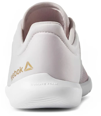 Reebok Studio Basics 輕便透氣 低筒 跑步鞋 女款 淺粉 Shop Reebok Studio Basics 輕便透氣 低筒 跑步鞋 女款 淺粉