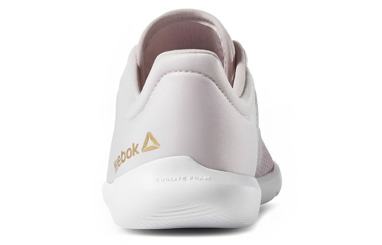 Shop Reebok Studio Basics 輕便透氣 低筒 跑步鞋 女款 淺粉