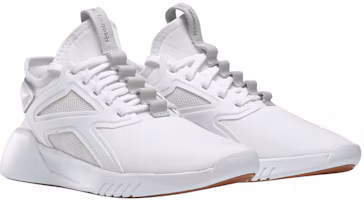Lookbook (W) Reebok Studio Freestyle Motion Lo 'Putih' EF9045