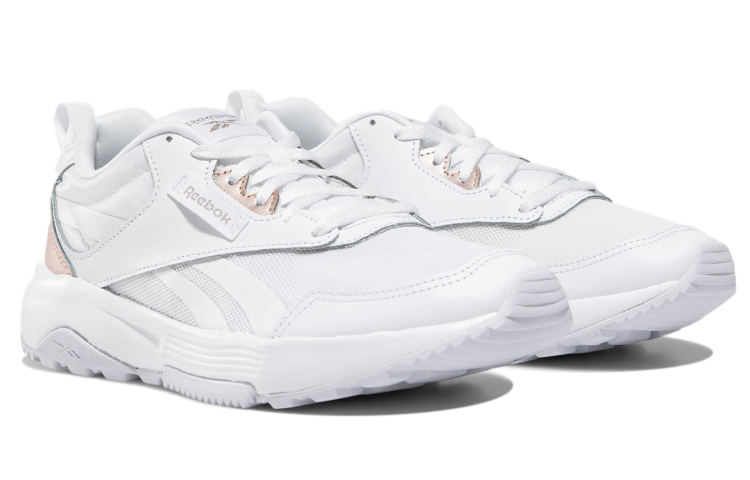 Lookbook (W) Reebok Tradition ''Weiß Roségold'' GX5993