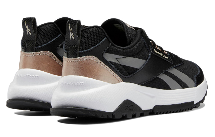 Shop (W) Reebok Tradition Low ''Noir Gris'' GZ5466