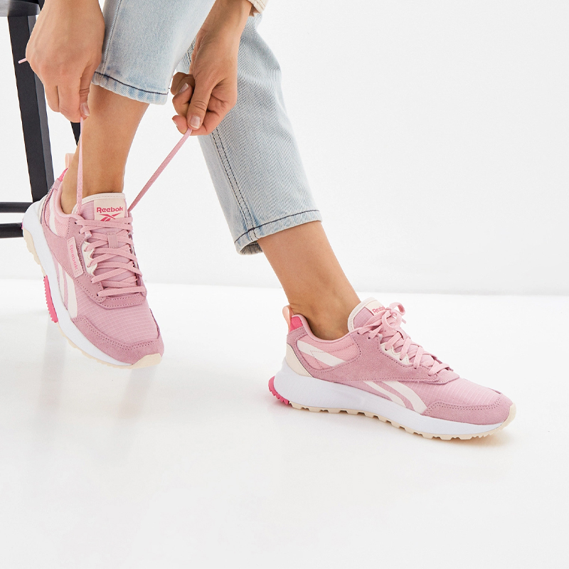 Sizing (W) Reebok Tradition Rose FZ5403