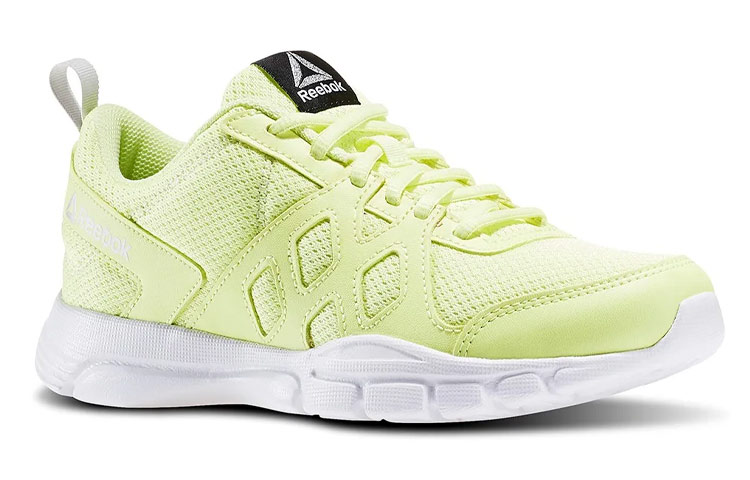 Lookbook (W) Reebok Trainfusion Nine ''Geel'' AR2972
