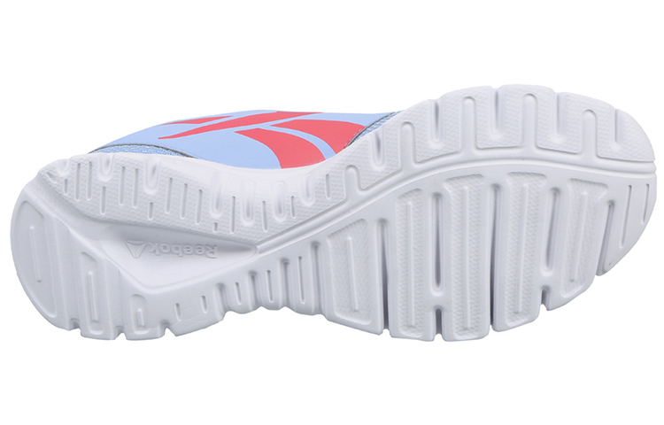 Details for (W) Reebok Tread Revolution Advantage ''Blauw Wit Rood'' FW1950