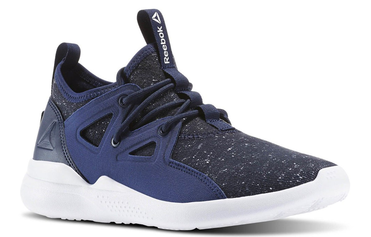 Lookbook (W) Reebok Upurtempo 10 Navy ''Blauw'' BD4965