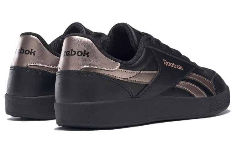 Shop (W) Reebok Vector Smash Scarpe GV8538