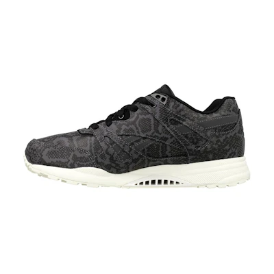 (W) Reebok Ventilator 'Black'