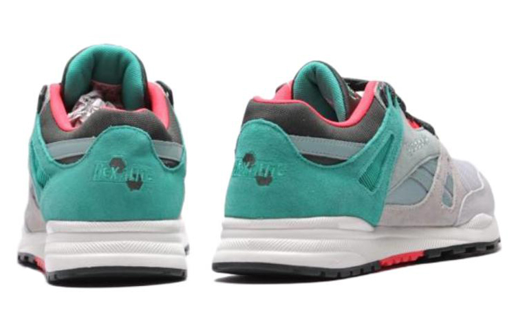 Shop Reebok Ventilator Pop 舒適耐磨 低筒運動跑步鞋 女款 灰綠