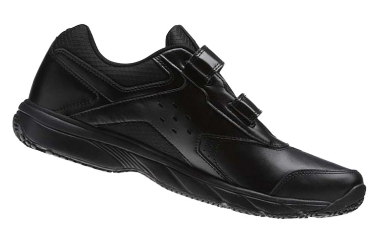Shop (W) Reebok Sepatu Low-Top Hitam Pria BS9532