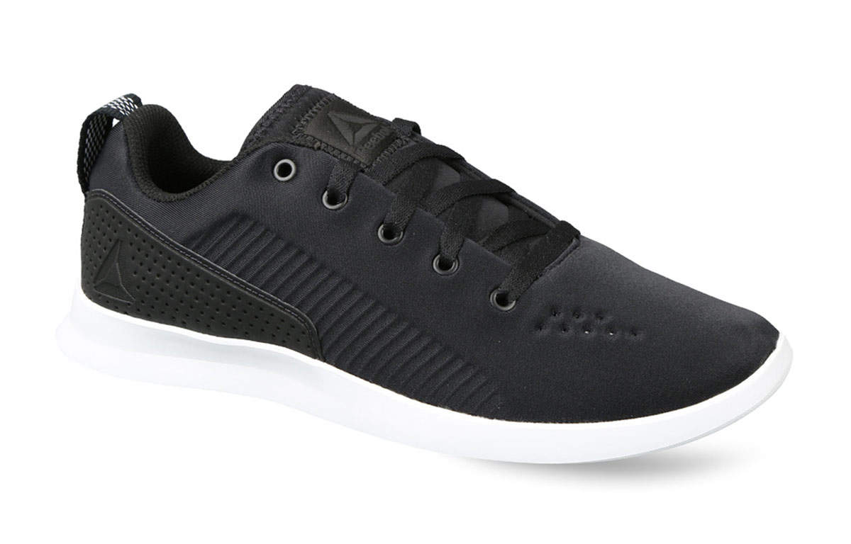 Lookbook (W) Reebok Marche Evazure DMX Lite ''Noir'' CN2305