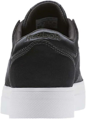 (W) Reebok Workout Lo 'Hitam Putih' Sneakers CN5322 Purchase (W) Reebok Workout Lo 'Hitam Putih' Sneakers CN5322
