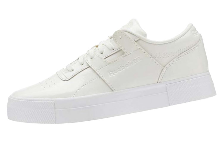 Lookbook (W) リーボック ワークアウト Lo 軽量快適 (Rībokkū Wākuauto Lo kei-ryō kaiteki) CN5235